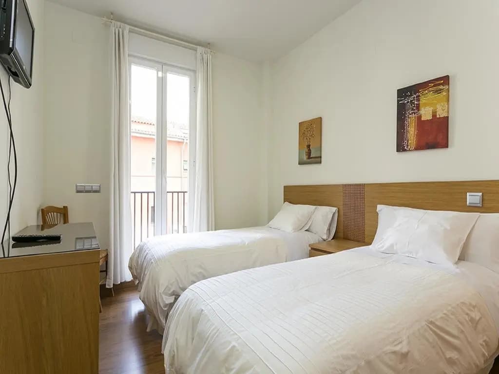 Apartments Center Madrid - photo 2