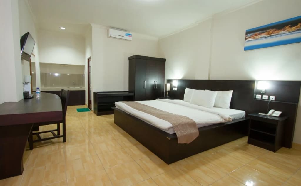 OYO 3950 The Ratna Hotel - photo 7
