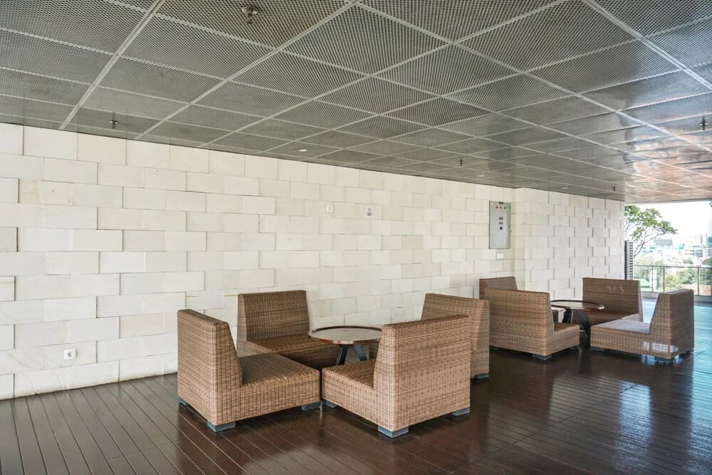 Wonderful And Cozy Designed Studio At Menteng Park Apartment - photo 6