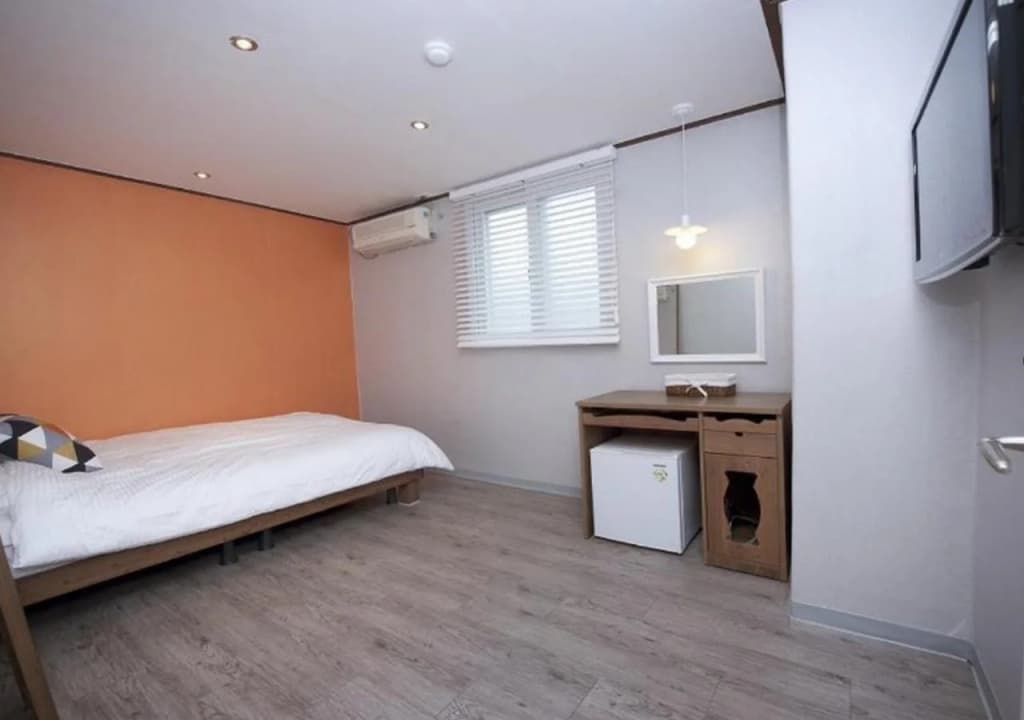 Shinchon Guesthouse - photo 2