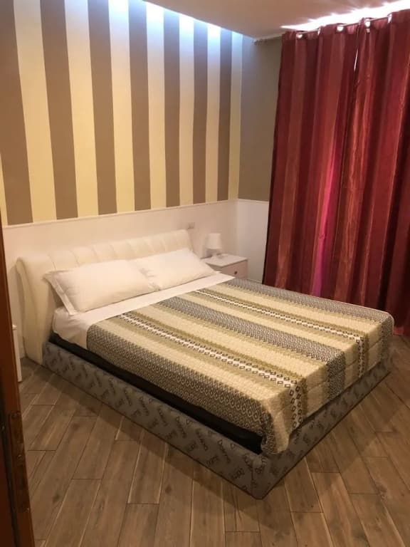 Rent Rooms Colosseum - photo 2