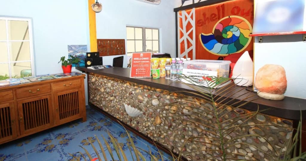 Tomato Hotel - photo 19