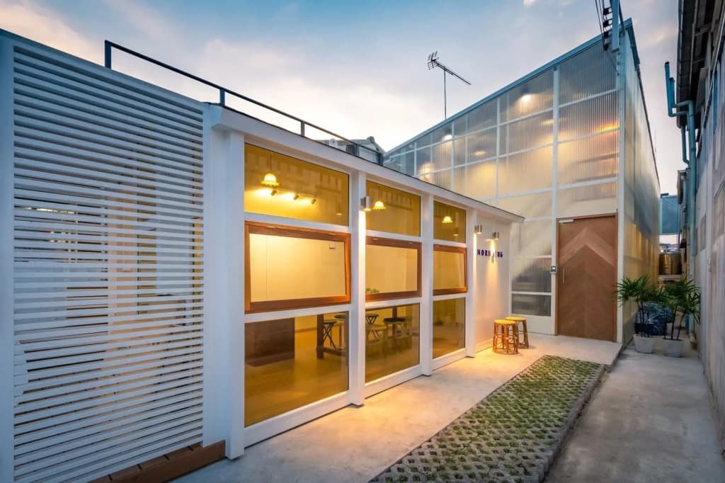 Morn-Ing Hostel - photo 17