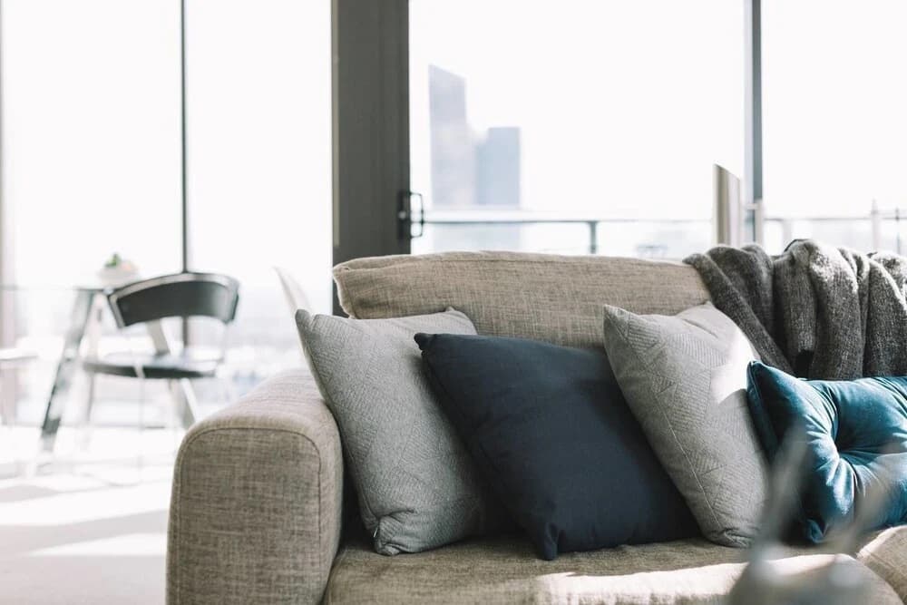 Experience Waterfront Luxury with Views - photo 4