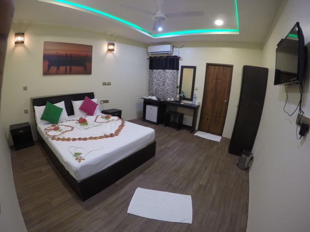 Bibee Maldives - photo 2