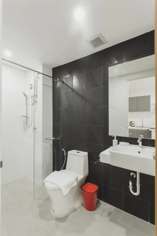 Condo in Kata in Ozone - Unit A708 - photo 9