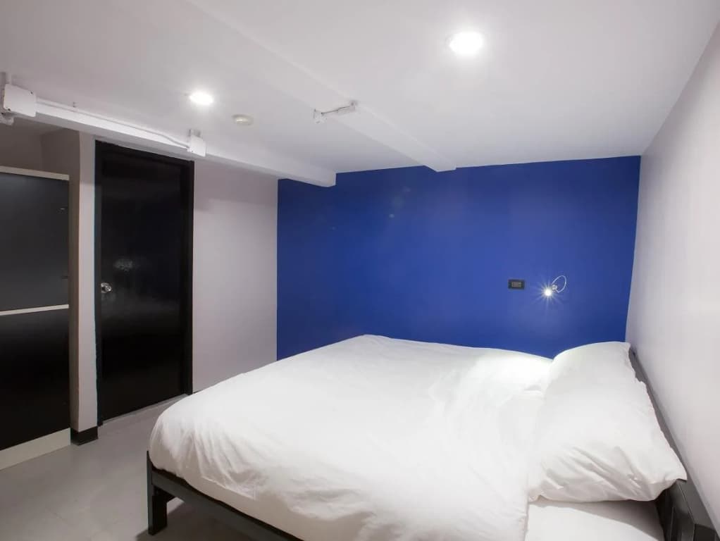 Jellybean The Blocks Hostel Sukhumvit 10 - photo 4