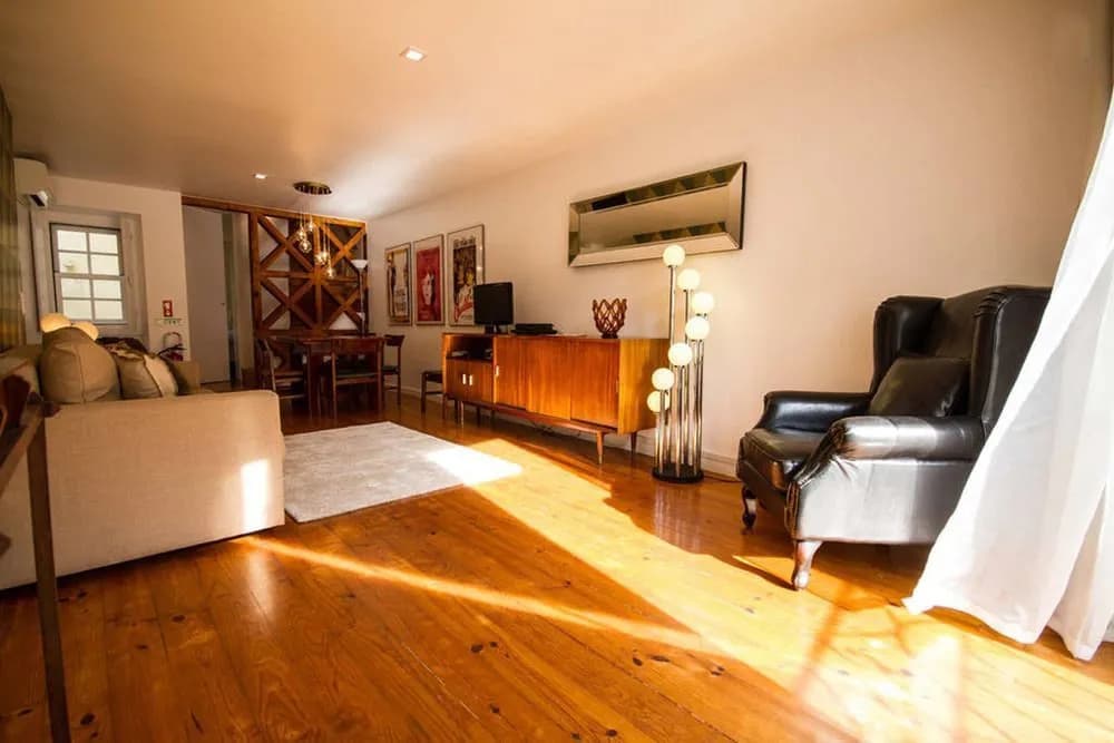 Vintage Chic by Apartments Alfama - photo 2