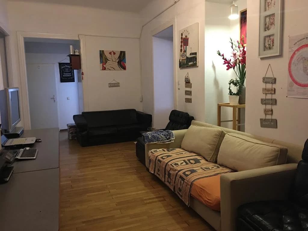 Chichilli Tea Hostel Vienna - photo 6