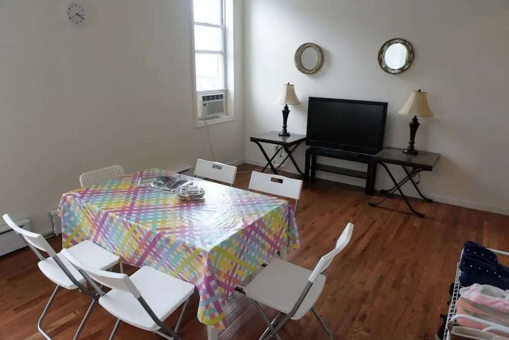 Rainbow Guesthouse - main photo