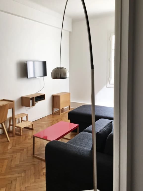 Sunny, 1-bedroom Studio Apartment in Nice With Wifi 200 Metres From th - photo 3