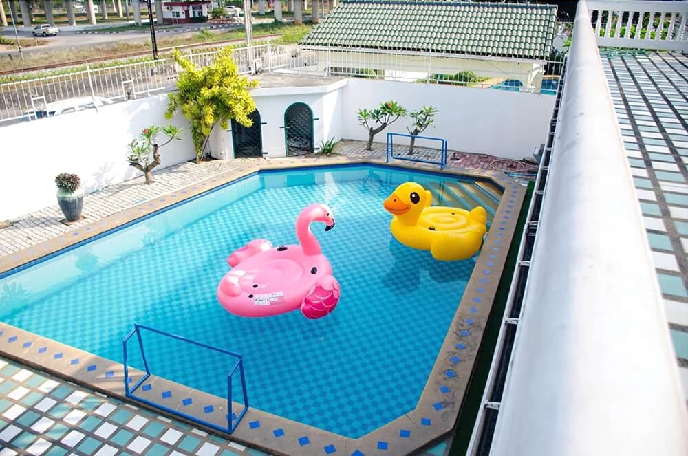 Baan Square - photo 8