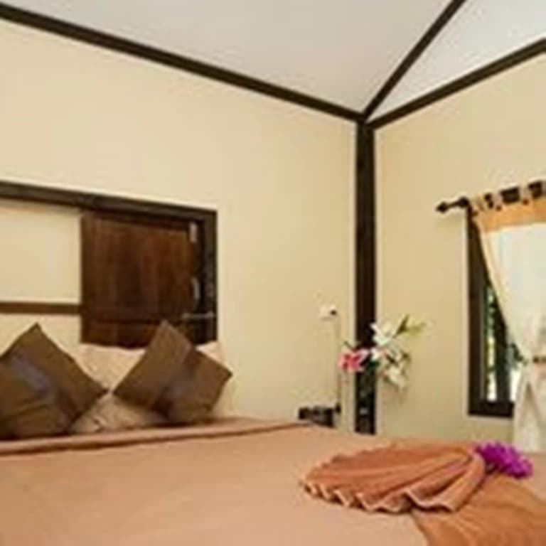 Phangan Beach Resort - photo 6
