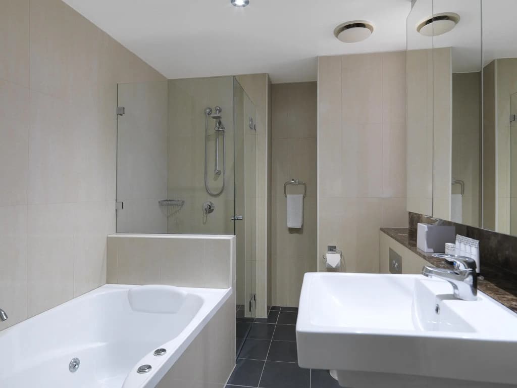 Meriton Suites Pitt Street, Sydney - photo 9