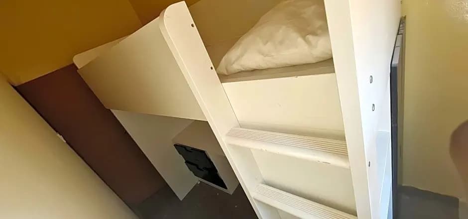 Dubai Hostel Bedspace and Backpackers - photo 4