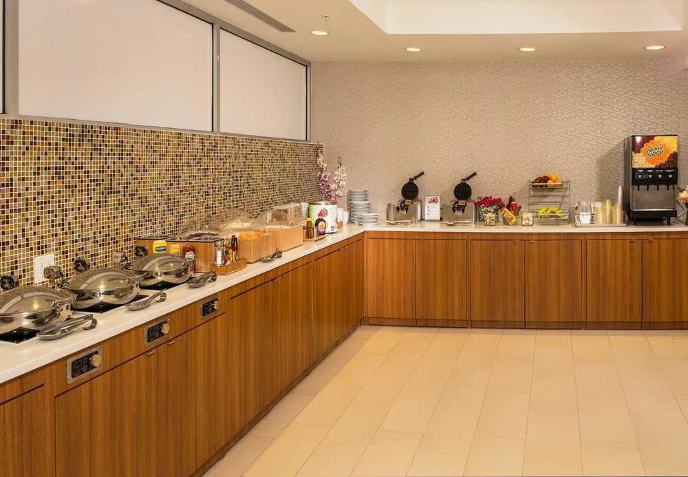Springhill Suites New York Laguardia Airport - photo 20