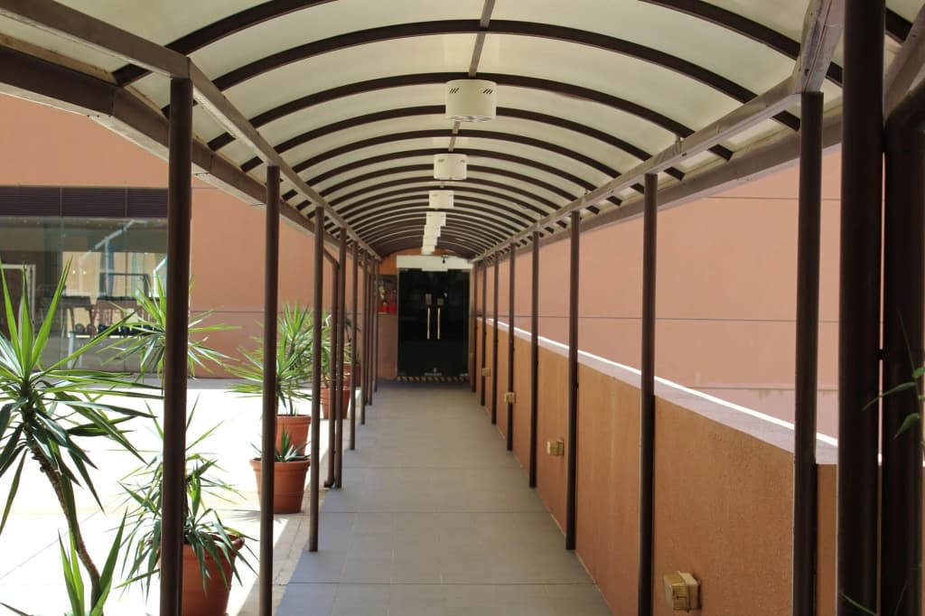 Ridge Service Suites - photo 9