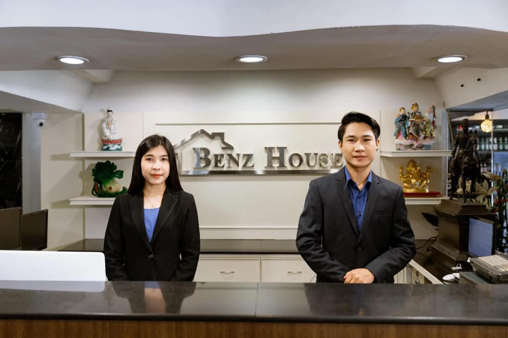 Benz House - photo 16