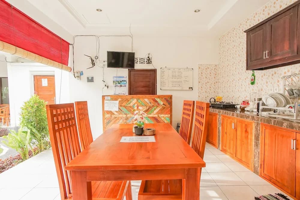 Wahyu Guest House - photo 16