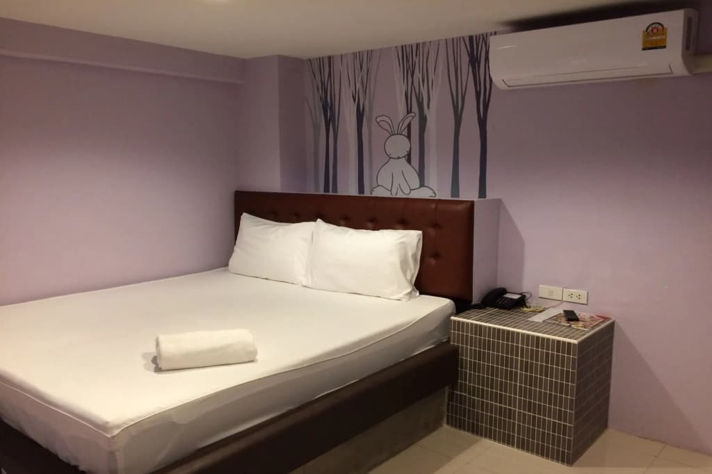Rabbit Room - photo 5