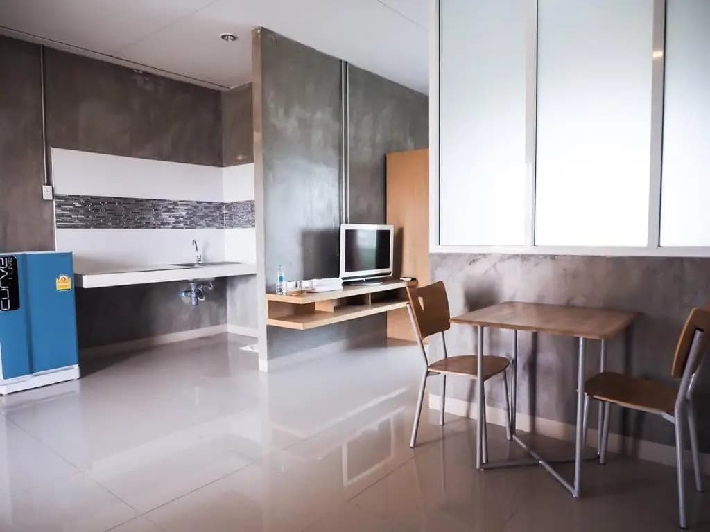 The View Residence - photo 3