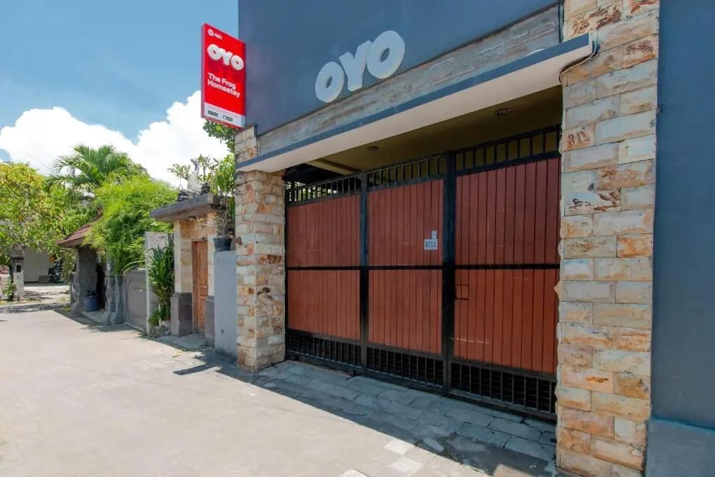 OYO 401 The Frog Homestay Sanur - main photo