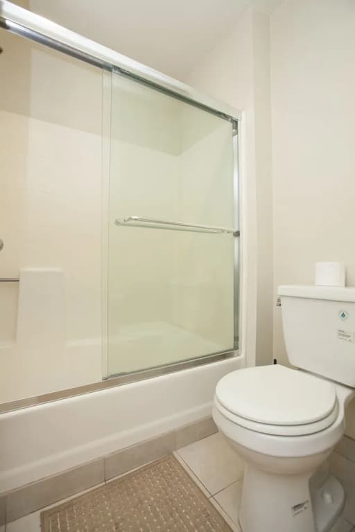 Master Housing LLC - photo 9