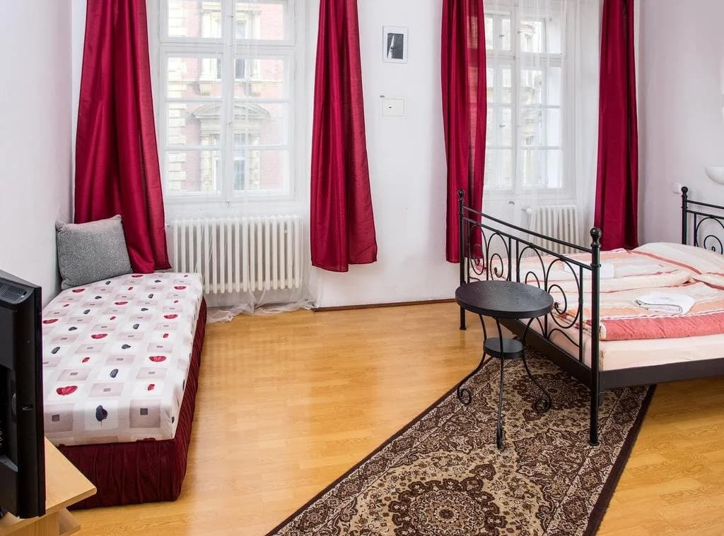 Charles Bridge Bed And Breakfast - photo 11
