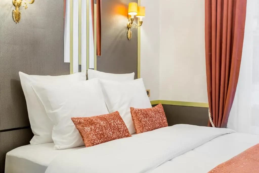 Luxury 2 Bedroom 2 Bathroom With AC -Eiffel Tower - photo 3