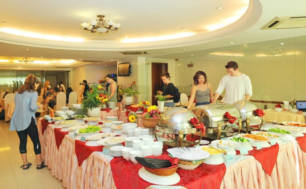 Bamboo Green Central Hotel - photo 23