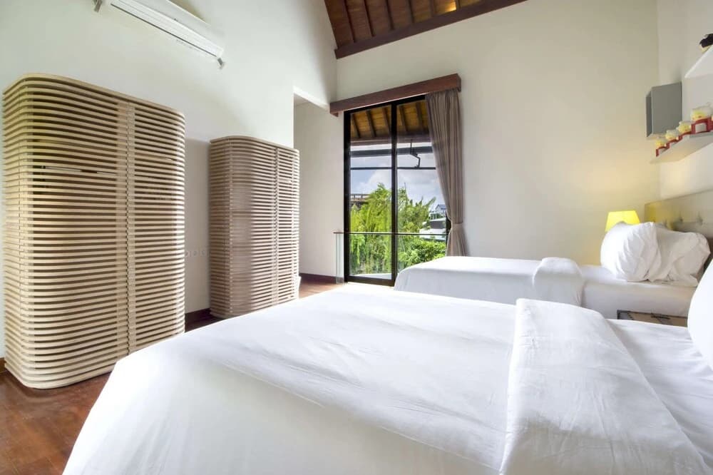 Luxury Villa in Bali near Beach, Bali Villa 2003 - photo 2