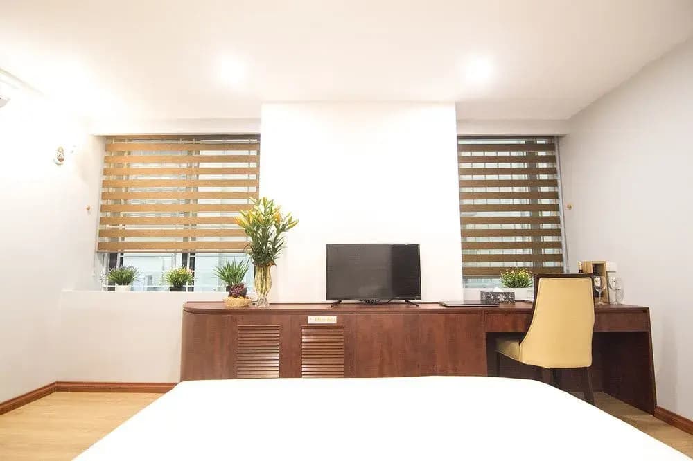 New Century Hotel - photo 29