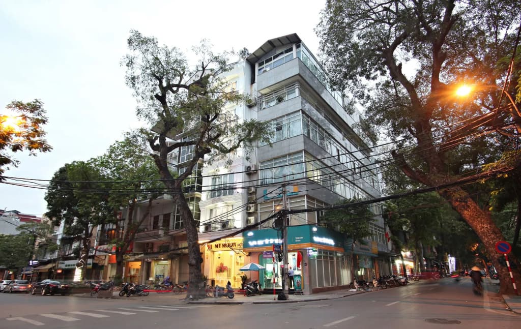 My Moon Hotel - photo 19