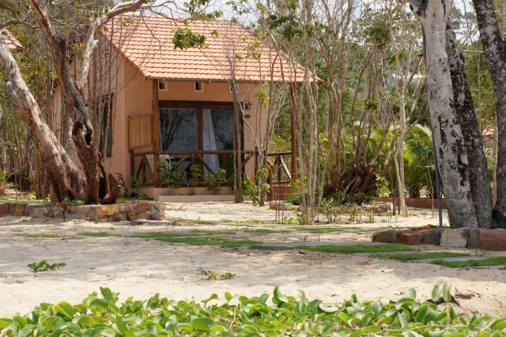 Gold Sand Beach Bungalow - photo 11