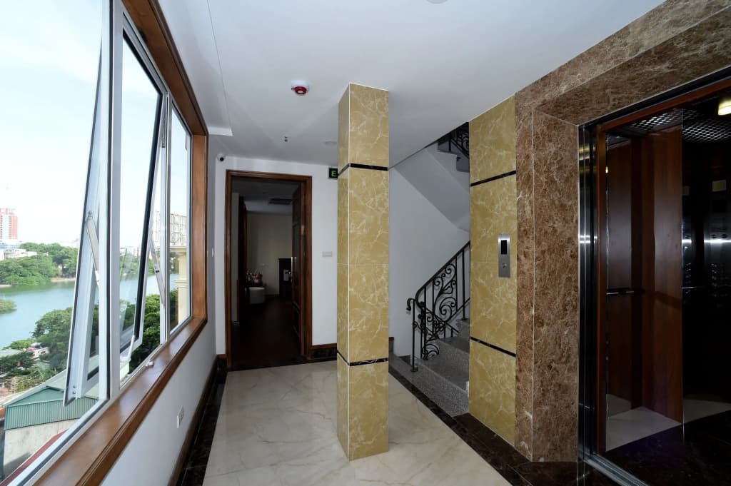 Centre Point Hanoi Hotel - photo 17