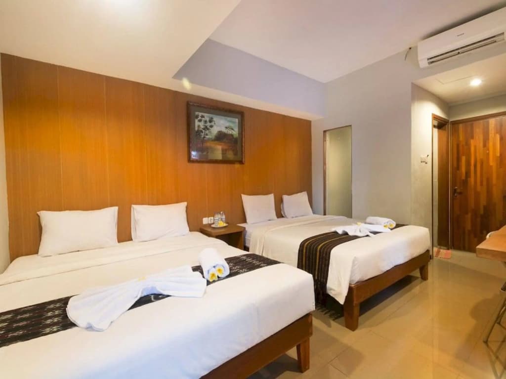Hadi Poetra Hotel - photo 4