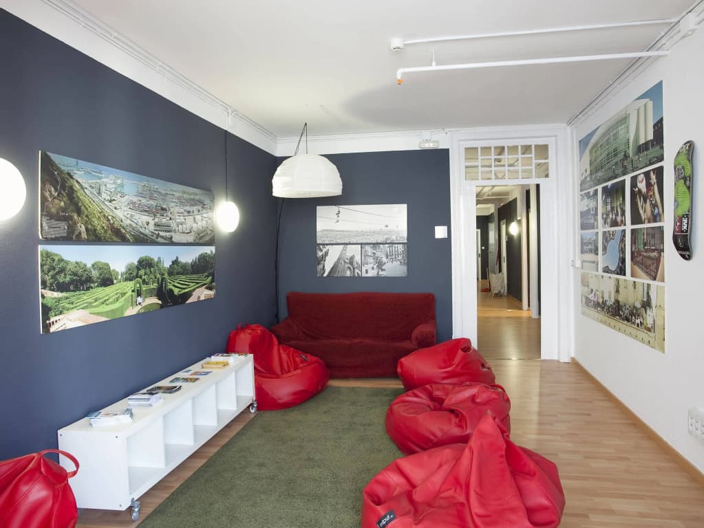 Sant Jordi Hostel Alberg - photo 2