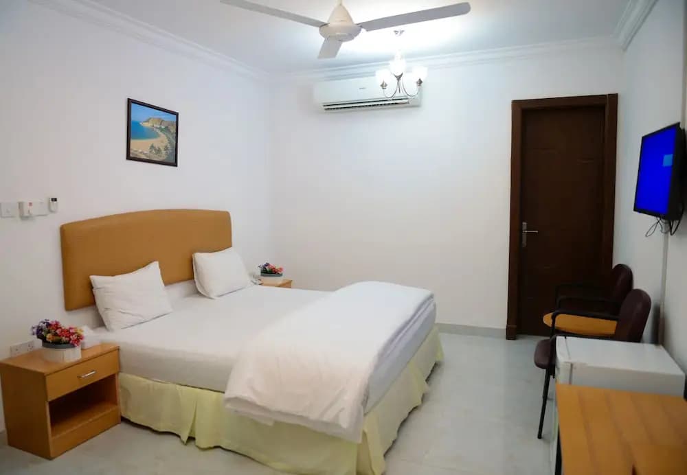 Oasis Hotel Apartments - photo 5
