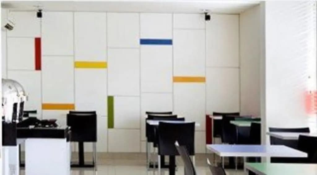 Amaris Hotel Panglima Polim - photo 9