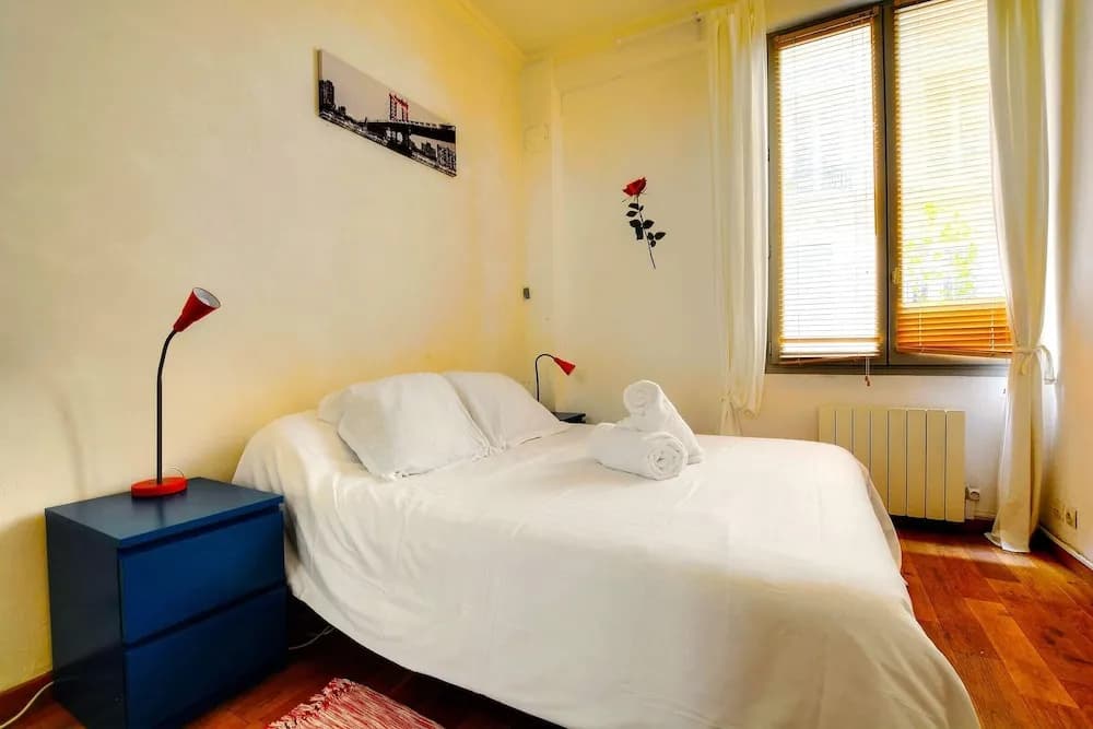 Rustic 1 Bedroom Apartment in Montmarte - photo 4