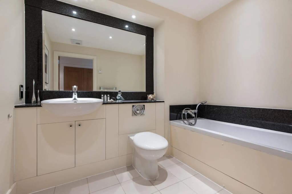 onefinestay - Putney private homes - photo 7