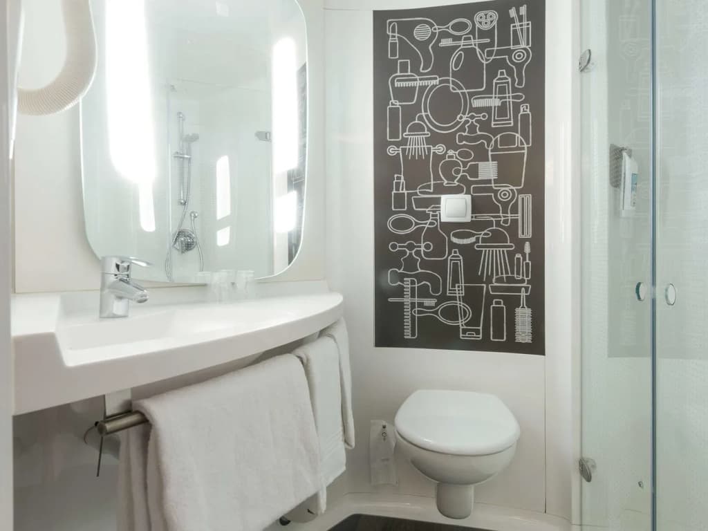 ibis London Docklands Canary Wharf - photo 10