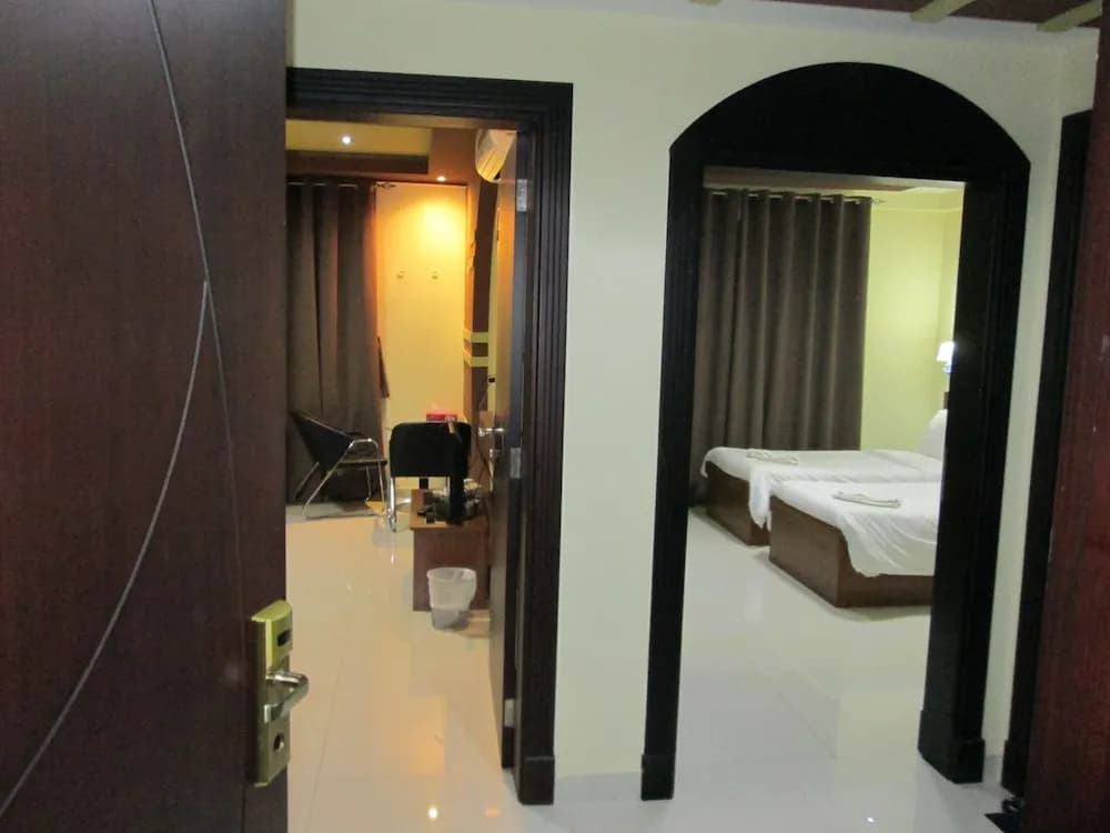 Al Mabilah Hotel LLC - photo 4