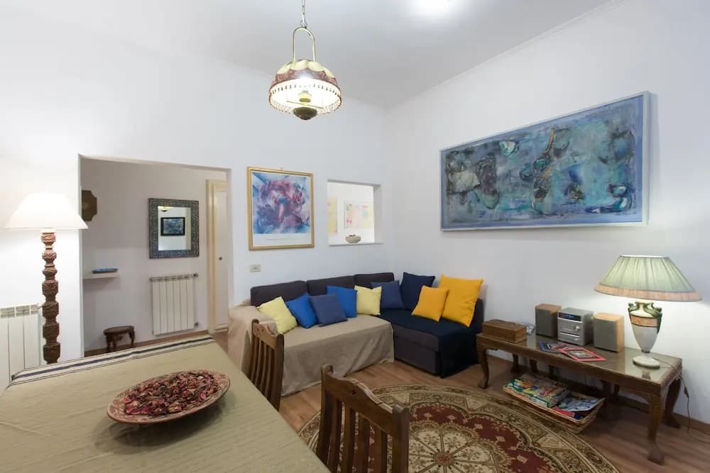 Susanna Home - photo 2