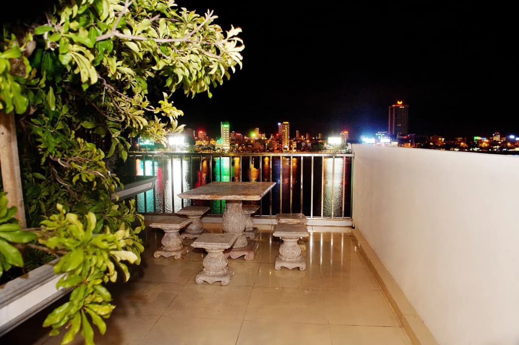 Hoang Linh Riverside Hotel - photo 11