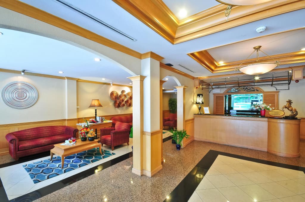 Admiral Suites Bangkok - photo 3