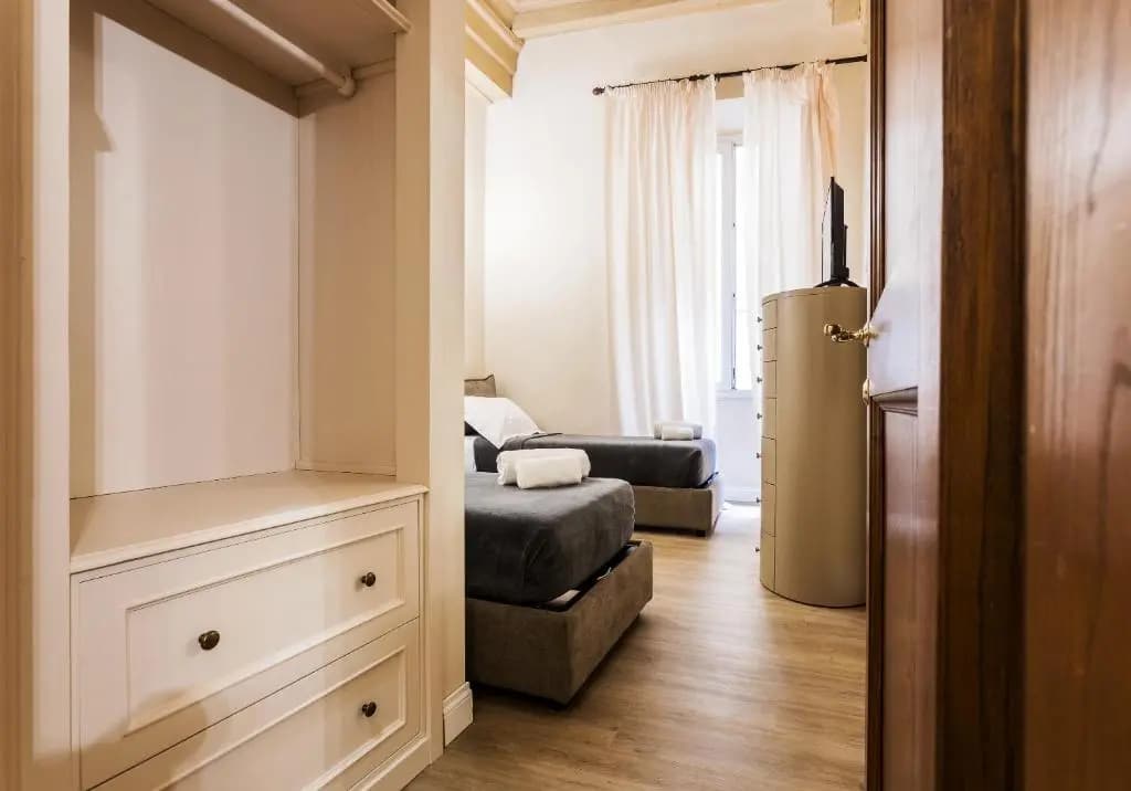 Duomo 2 Bedroom Apartment - main photo
