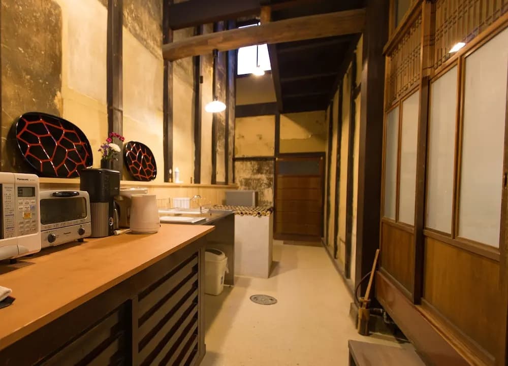 Itsutsuji hermitage - photo 17