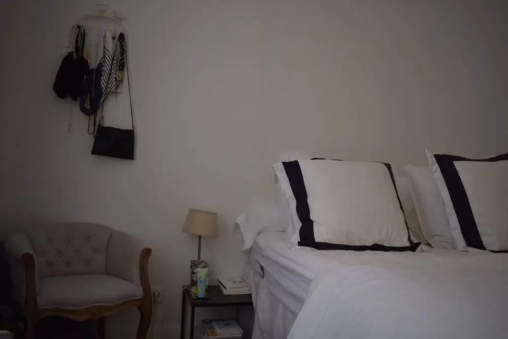 1 Bedroom in Bonne Nouvelle - photo 5