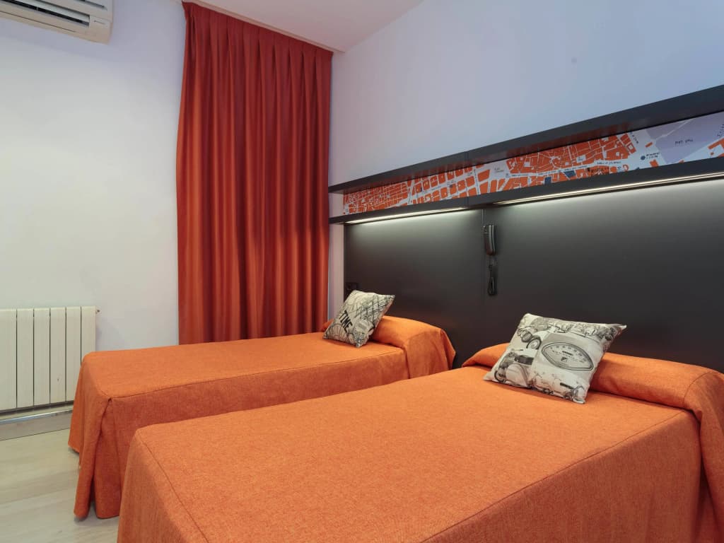 Hostal Benidorm - main photo